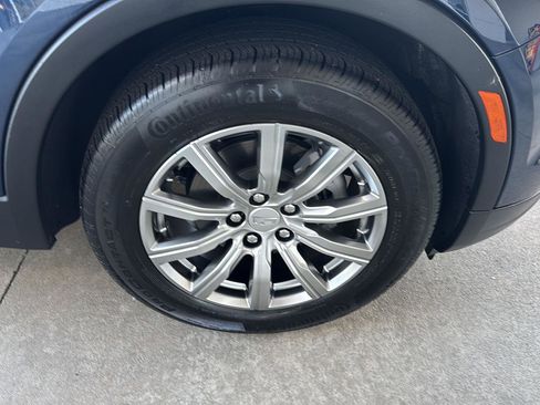 Used 2021 Cadillac XT4 Premium Luxury image 33