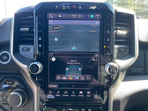 New 2026 RAM 1500 4x4 Crew Cab image 15