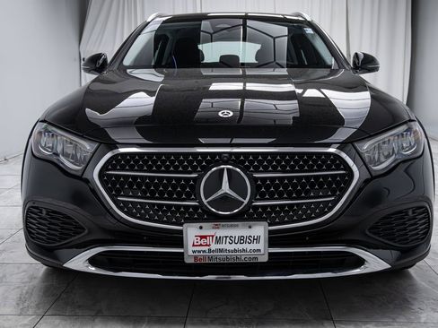 Used 2025 Mercedes-Benz E 450 4MATIC All-Terrain Wagon image 5