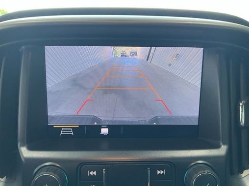 Used 2022 Chevrolet Colorado Z71 w/ Safety Package RWD image 14