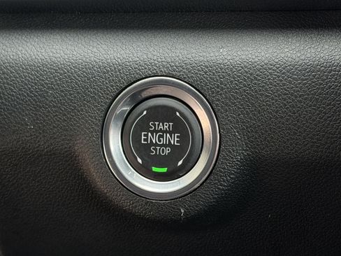 Used 2026 GMC Terrain Elevation w/ Elevation Premium Package FWD image 22