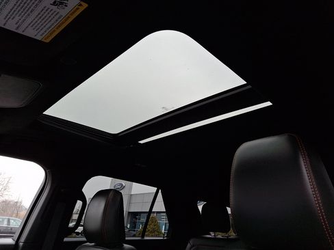 Used 2023 Ford Explorer Timberline image 15