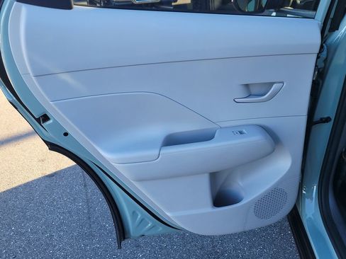 Used 2024 Hyundai Kona SEL image 8