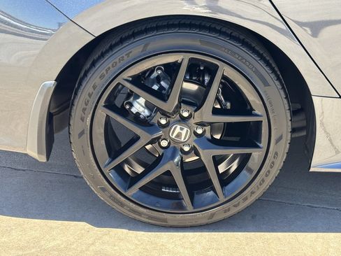 Certified 2025 Honda Civic Sport image 7