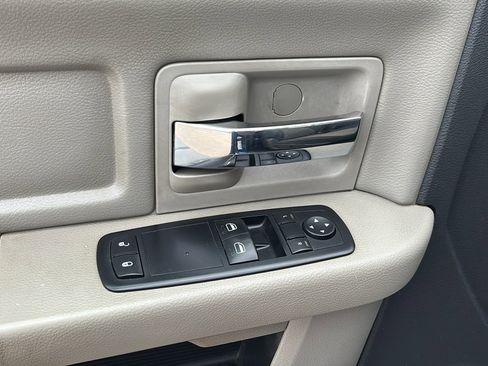 Used 2011 RAM 2500 SLT w/ Popular Equipment Group image 21