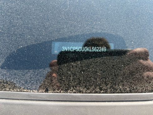 Used 2019 Nissan Kicks SR w/ Interior Electronics Package FWD image 32