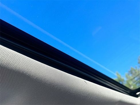 Used 2023 Honda CR-V EX-L image 26