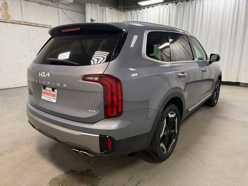 Used 2025 Kia Telluride S AWD/4WD image 5