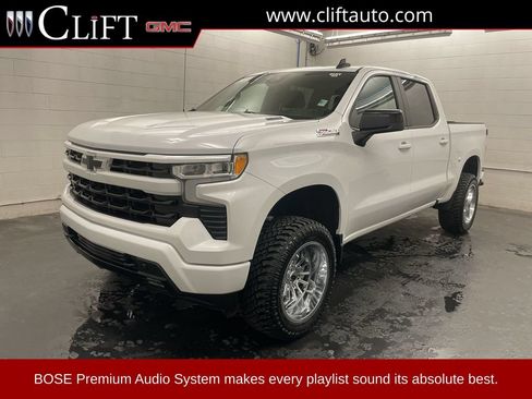 Used 2023 Chevrolet Silverado 1500 RST w/ Convenience Package II AWD/4WD image 1