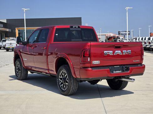 New 2026 RAM 2500 Limited AWD/4WD image 4