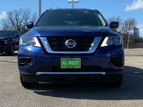 Used 2020 Nissan Pathfinder S image 32