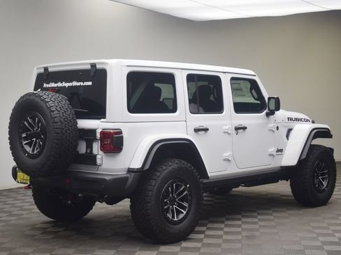 New 2026 Jeep Wrangler Unlimited Rubicon AWD/4WD image 5