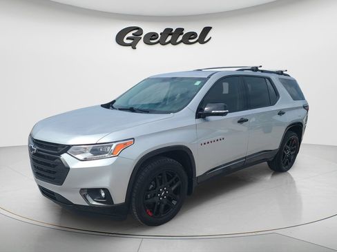 Used 2020 Chevrolet Traverse Premier w/ Redline Edition FWD image 1