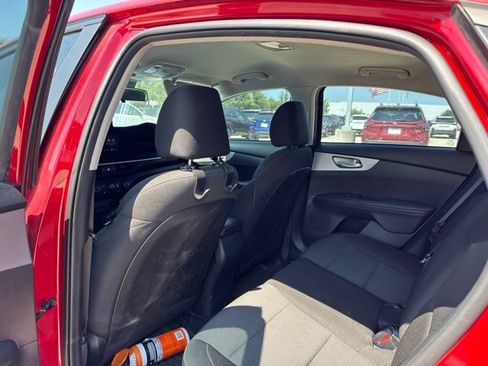 Used 2023 Kia Forte LXS FWD image 11