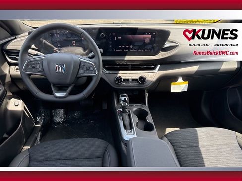 New 2026 Buick Envista Preferred w/ Convenience I Package FWD image 34