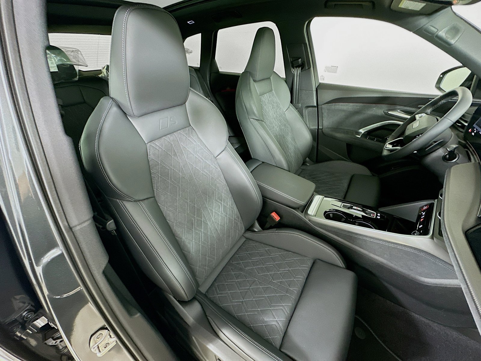 New 2026 Audi SQ5 Premium Plus AWD/4WD image 44