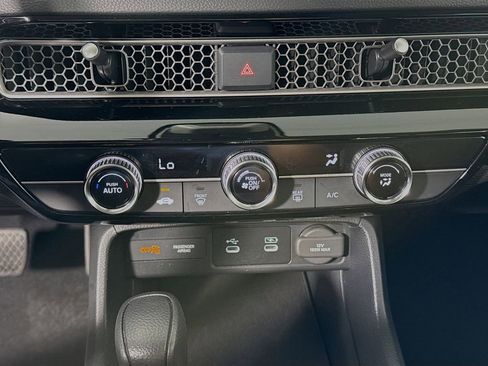 Certified 2025 Honda Civic LX image 15