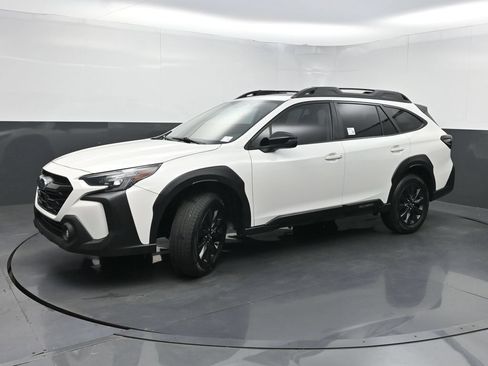 Used 2023 Subaru Outback Onyx Edition AWD/4WD image 20