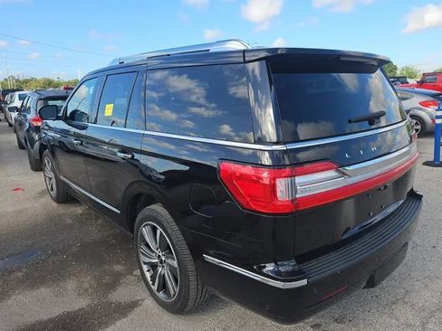 Used 2019 Lincoln Navigator Reserve AWD/4WD image 2
