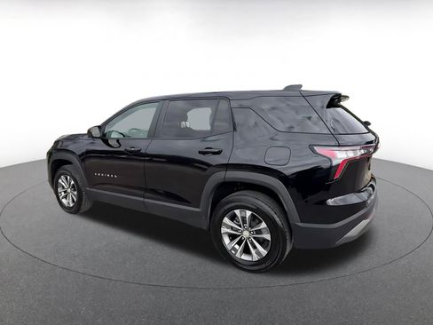 Used 2025 Chevrolet Equinox LT image 10