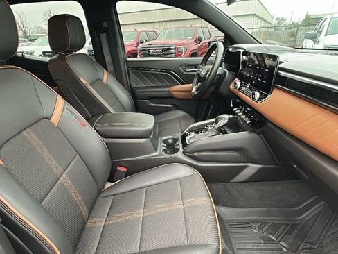 Used 2023 GMC Canyon AT4 w/ Canyon Safety Plus Package image 15