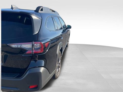 Used 2025 Subaru Outback Onyx Edition image 7