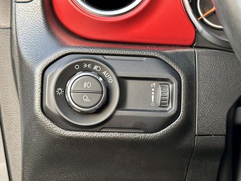 Used 2023 Jeep Gladiator Rubicon w/ LED Lighting Group image 27