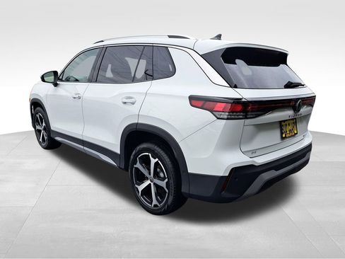 New 2025 Volkswagen Tiguan SE AWD/4WD image 8