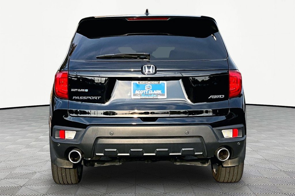 Used 2024 Honda Passport EX-L image 6