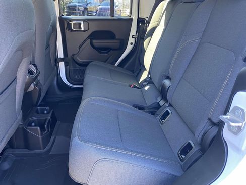 New 2026 Jeep Gladiator Sport image 12