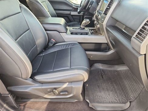 Used 2018 Ford F150 Raptor w/ Equipment Group 802A Luxury image 28