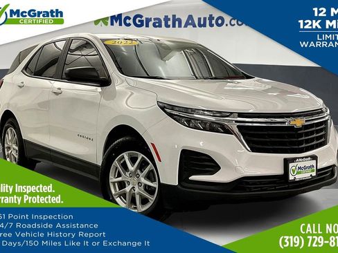 Used 2022 Chevrolet Equinox LS image 1