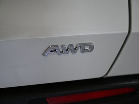 Used 2024 Toyota bZ4X XLE image 14