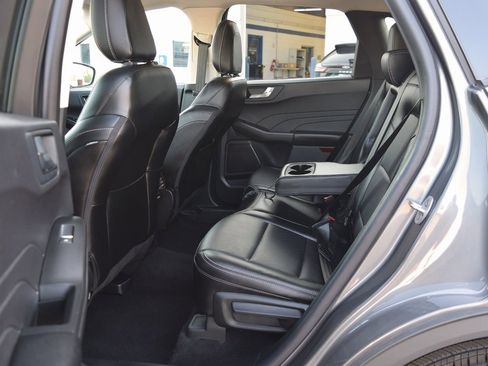 Used 2022 Ford Escape SEL image 32