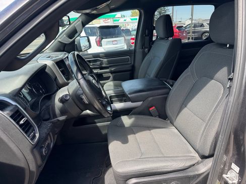 Used 2019 RAM 1500 Big Horn AWD/4WD image 6
