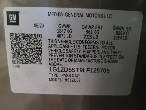 Used 2020 Chevrolet Malibu LT FWD image 33