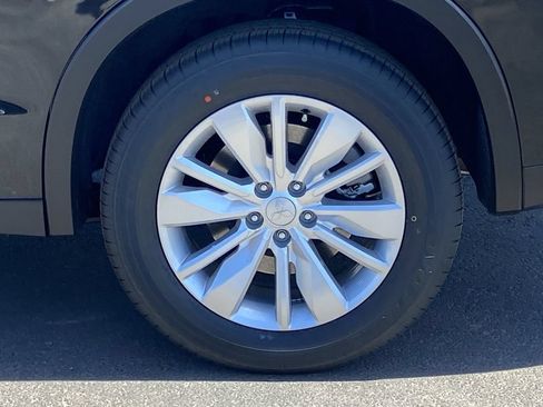 New 2026 Mitsubishi Outlander ES FWD image 29