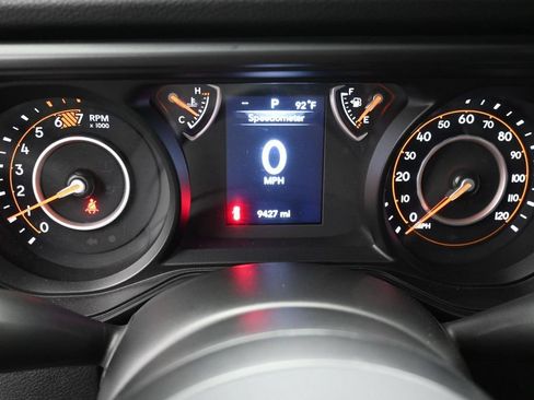 Used 2025 Jeep Wrangler Unlimited Sport AWD/4WD image 29