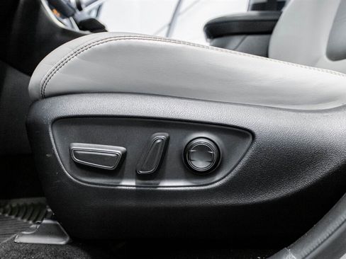 Used 2019 Toyota RAV4 XLE Premium w/ All Weather Liner Package image 22