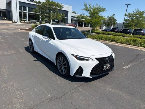 Used 2024 Lexus IS 350 F Sport w/ Navigation Package AWD/4WD image 15