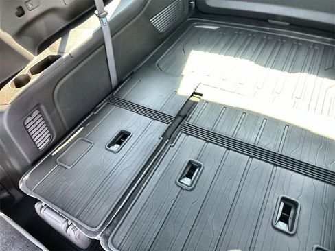 New 2026 GMC Yukon XL Elevation w/ LPO, Floor Liner Package image 18
