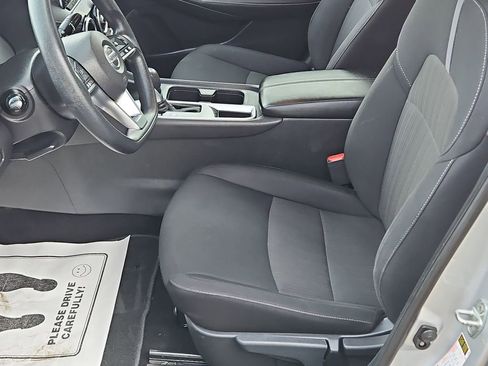 Used 2023 Nissan Sentra SV image 12