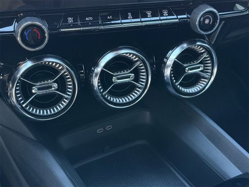 New 2026 Chevrolet Blazer EV LT w/ Super Cruise Package image 16