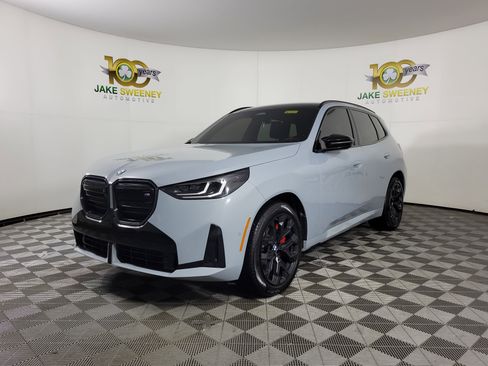 Certified 2025 BMW X3 M50 w/ Premium Package image 3