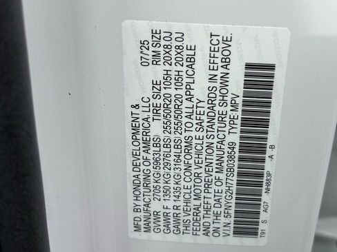 New 2025 Honda Pilot Touring image 34