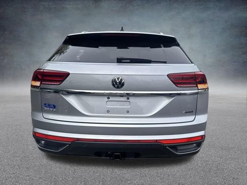 Used 2023 Volkswagen Atlas Cross Sport SE AWD/4WD image 6