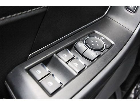 Used 2025 Ford F150 XLT w/ Equipment Group 301A Standard RWD image 20