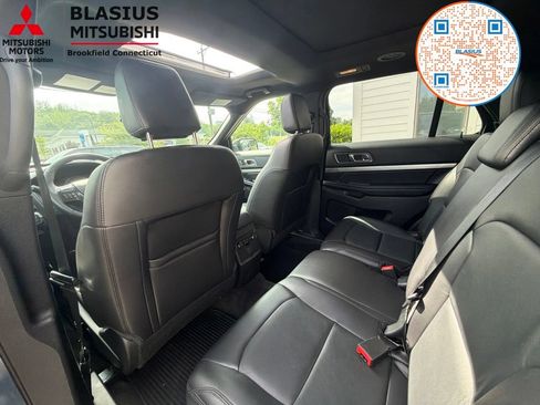 Used 2018 Ford Explorer XLT w/ Equipment Group 202A AWD/4WD image 47