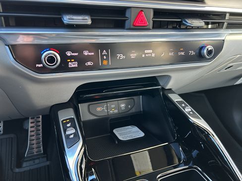 New 2026 Kia Sorento SX Prestige image 24