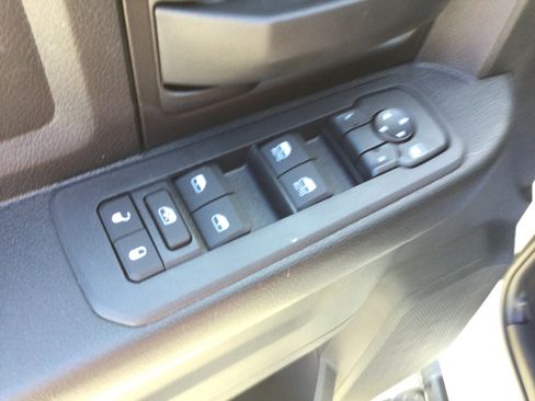 New 2026 RAM 3500 Tradesman AWD/4WD image 10